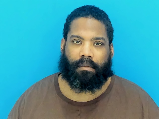 Simms, William Evander booked in Catawba County jail on alleged federal inmate serving Booking photo from Catawba County Who’s In Jail roster. Simms, William Evander has not been convicted of the charges listed.